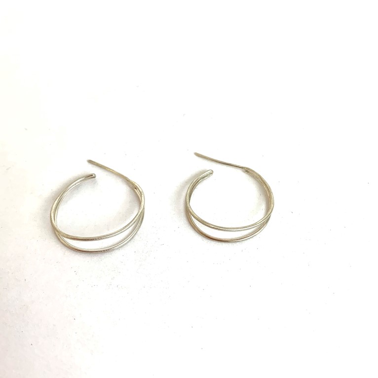 double_hoop_earrings